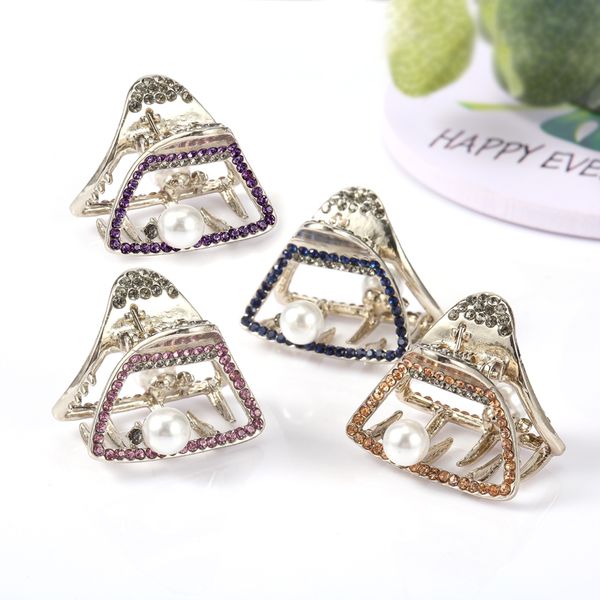 muylinda for women flower rhinestone hair claw accessories girls small hair claws crab rhinestone hair clip jewelry, Golden;white
muylinda for women flower rhinestone hair claw accessories girls small hair claws crab rhinestone hair clip jewelry, Golden;white