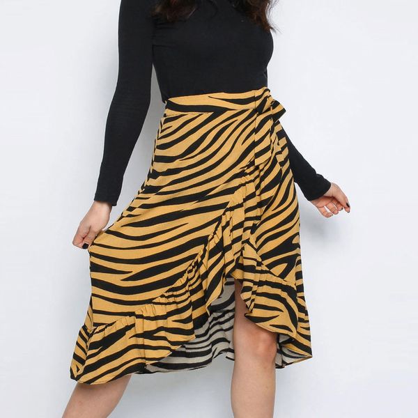 2019 new wild skirt for womens ladies high fashion tie bow animal print ruffle hem frill wrap split midi skirt jupe femme 42, Black
2019 new wild skirt for womens ladies high fashion tie bow animal print ruffle hem frill wrap split midi skirt jupe femme 42, Black