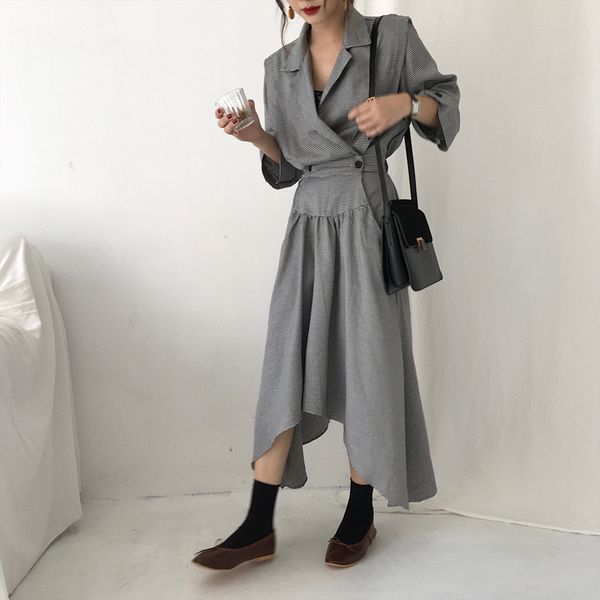 урожай 2019 женщины пальто autumn женская мундир sexy wrap двойной брестед нерегулярное повседневная длинные женские пальто и куртки mujer, Tan;black
урожай 2019 женщины пальто autumn женская мундир sexy wrap двойной брестед нерегулярное повседневная длинные женские пальто и куртки mujer, Tan;black