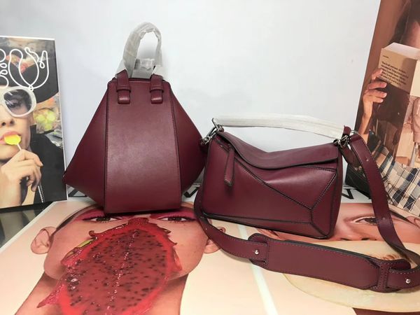 wholesale women's fashion lambskin flap bag gold silver tone chain crossbody bags genuine leather quilted female flap bag 29cm ship
wholesale women's fashion lambskin flap bag gold silver tone chain crossbody bags genuine leather quilted female flap bag 29cm ship