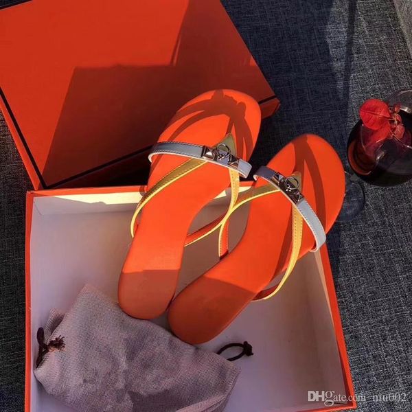 women designer sandals luxury real leather flip flops metal chains summer beach shoes fashion slippers hy19072901, Black
women designer sandals luxury real leather flip flops metal chains summer beach shoes fashion slippers hy19072901, Black