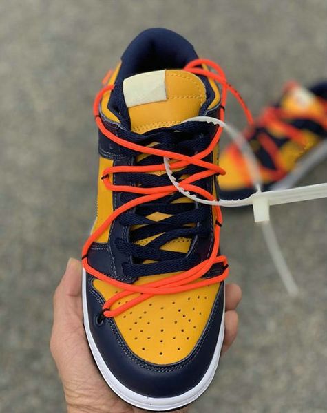 FUTURA х SB Dunk Low Off Скейтборд обувь Mens женщин Зеленый Оранжевый Синий Белый макает де Chaussures Taquets 36-45
FUTURA х SB Dunk Low Off Скейтборд обувь Mens женщин Зеленый Оранжевый Синий Белый макает де Chaussures Taquets 36-45