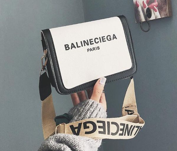 De ignexxl 13 balenciaga cro body bag new che t bag men houlder bag 
De ignexxl 13 balenciaga cro body bag new che t bag men houlder bag