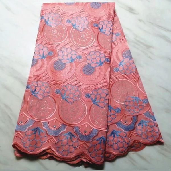 5yards fashionable peach african cotton fabric and rhinestone flower pattern swiss voile lace embroidery for dress bc53-5, Black;white
5yards fashionable peach african cotton fabric and rhinestone flower pattern swiss voile lace embroidery for dress bc53-5, Black;white