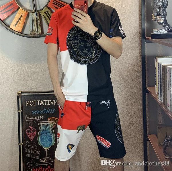 2020 designer luxury mens tracksuits summer t-shirt+pant sportswear fashion sets short sleeve medusa men s summer shorts sets, Gray
2020 designer luxury mens tracksuits summer t-shirt+pant sportswear fashion sets short sleeve medusa men s summer shorts sets, Gray