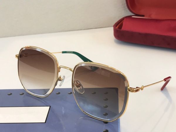 0450 sunglasses for women design popular fashion summer style with the bees uv400 connection lens come with case 0450s, White;black
0450 sunglasses for women design popular fashion summer style with the bees uv400 connection lens come with case 0450s, White;black