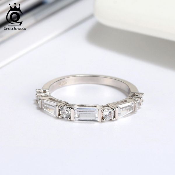 925 серебряные вечность кольца для женщин orsa jewels круглой формы fine кубический циркон eternal обручальные кольца ювелирные изделия пода, Golden;silver
925 серебряные вечность кольца для женщин orsa jewels круглой формы fine кубический циркон eternal обручальные кольца ювелирные изделия пода, Golden;silver