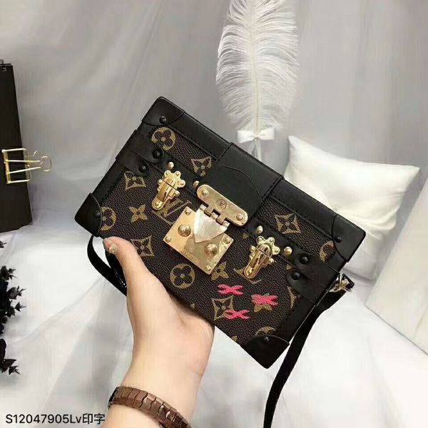 Women handbags Leather women shopping bag large big shopper resuable shopping grocery bag for supermarket sac shopping reutilisable Tote
Women handbags Leather women shopping bag large big shopper resuable shopping grocery bag for supermarket sac shopping reutilisable Tote