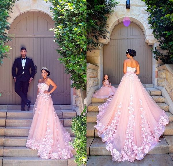 2019 amazing arabic tulle and organza pink prom dresses luxury handmade flowers long mother and daughter gowns vestidos, Black
2019 amazing arabic tulle and organza pink prom dresses luxury handmade flowers long mother and daughter gowns vestidos, Black