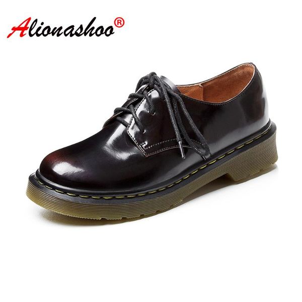 women genuine leather flats shoes thick soled sneakers black red loafers women lace up round toe casual shoes large size 34-43
women genuine leather flats shoes thick soled sneakers black red loafers women lace up round toe casual shoes large size 34-43