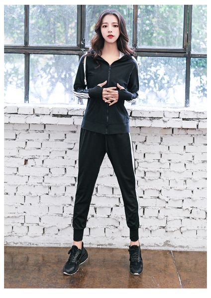 summer sports suit lady fitness yoga clothes three piece korean long sleeved hoodie vest pants, White;red
summer sports suit lady fitness yoga clothes three piece korean long sleeved hoodie vest pants, White;red