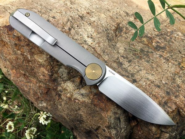 us local shipping gareth bull shamwari knives front flipper m390 blades gold anodized titanium povit handle pocket outdoor tactical knife
us local shipping gareth bull shamwari knives front flipper m390 blades gold anodized titanium povit handle pocket outdoor tactical knife