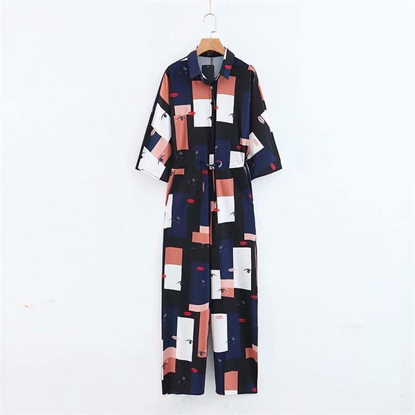 the spring of 2020 in europe and the new women's face geometric grid printing draw string wide lapels jumpsuits, Black;white
the spring of 2020 in europe and the new women's face geometric grid printing draw string wide lapels jumpsuits, Black;white