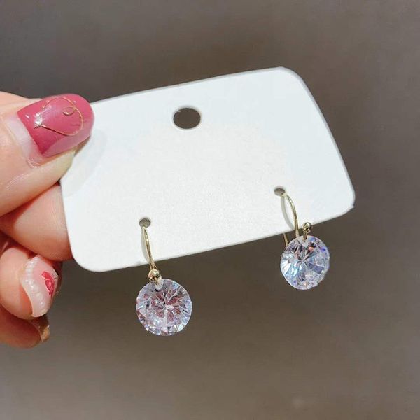 cute crystal rhinestones stud earrings for women jewelry accessories fashion womne earrings 2020 girl gift, Golden;silver
cute crystal rhinestones stud earrings for women jewelry accessories fashion womne earrings 2020 girl gift, Golden;silver