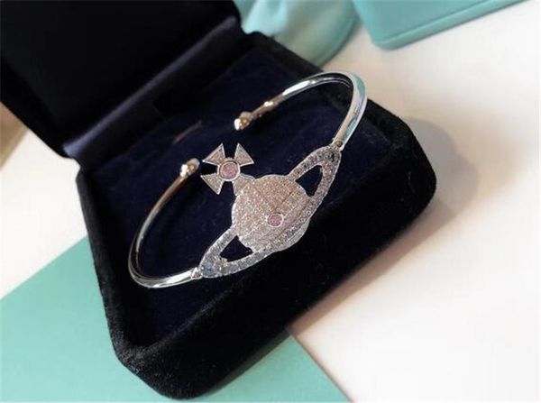 luxury bracelet designer jewelry women 925 sterling silvert party luxury jewelry knotted bracelet fashion accessories birthday new year gift, Golden;silver
luxury bracelet designer jewelry women 925 sterling silvert party luxury jewelry knotted bracelet fashion accessories birthday new year gift, Golden;silver