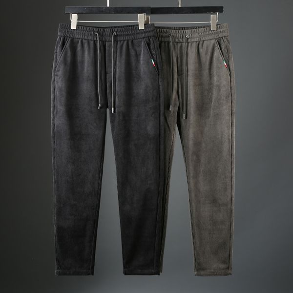 jsbd recommended handsome warm corduroy casual pants autumn and winter men slim versatile string straight pants, Black
jsbd recommended handsome warm corduroy casual pants autumn and winter men slim versatile string straight pants, Black