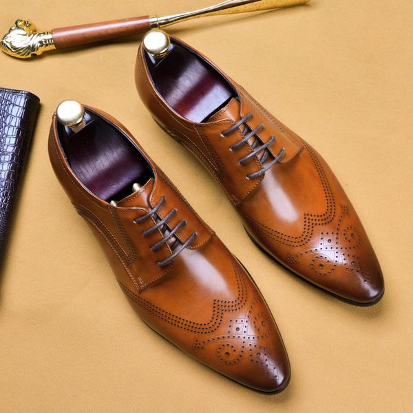 new fashion men's carved bullock flats vintage lace up casual business gentle dress leather shoes, Black
new fashion men's carved bullock flats vintage lace up casual business gentle dress leather shoes, Black