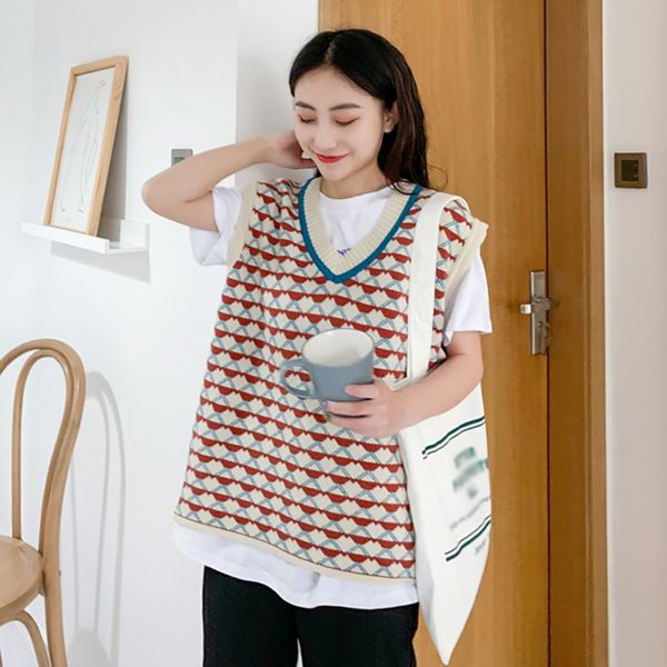 women fashion sleeveless v-neck knitted vest female geometry pattern pullovers autumn sweater vest 2020 new, Black;white
women fashion sleeveless v-neck knitted vest female geometry pattern pullovers autumn sweater vest 2020 new, Black;white