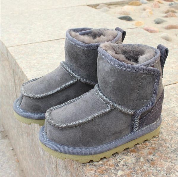 leather australia shoes baby snow boots for boys and girls kids snow boots sheepskin real fur shoes children new, Black;grey
leather australia shoes baby snow boots for boys and girls kids snow boots sheepskin real fur shoes children new, Black;grey