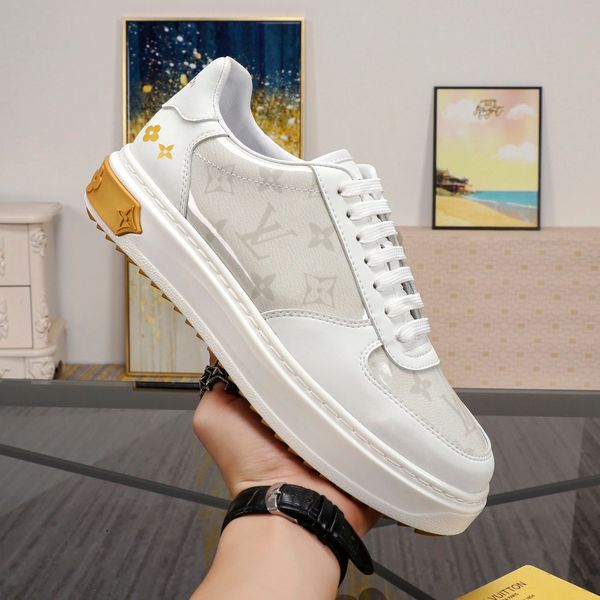 2020 new luxury men's party casual shoes outdoor sports basketball shoes triple fashiondesigner platform men's shoes retro men, Black
2020 new luxury men's party casual shoes outdoor sports basketball shoes triple fashiondesigner platform men's shoes retro men, Black