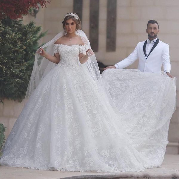 elegant cap sleeve a-line saudi arabic wedding dresses 2019 lace up back appliques plus size bridal wedding gowns vestido de noiva, White
elegant cap sleeve a-line saudi arabic wedding dresses 2019 lace up back appliques plus size bridal wedding gowns vestido de noiva, White