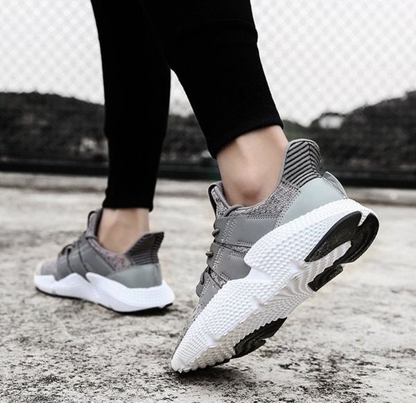 fashion men shoes mesh breathable sneakers walking male footwear new comfortable lightweight running shoes e-200228136
fashion men shoes mesh breathable sneakers walking male footwear new comfortable lightweight running shoes e-200228136