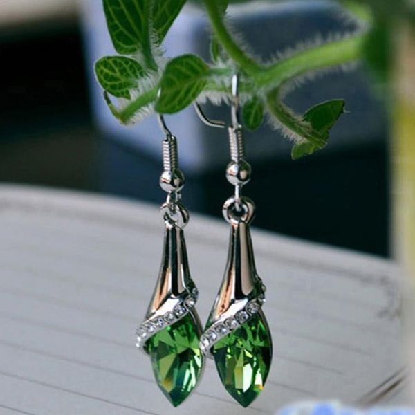exquisite 1 pair fashion women lady earrings crystal marquise cut teardrop wedding earrings gift jewelry accessories bijoux, Silver
exquisite 1 pair fashion women lady earrings crystal marquise cut teardrop wedding earrings gift jewelry accessories bijoux, Silver