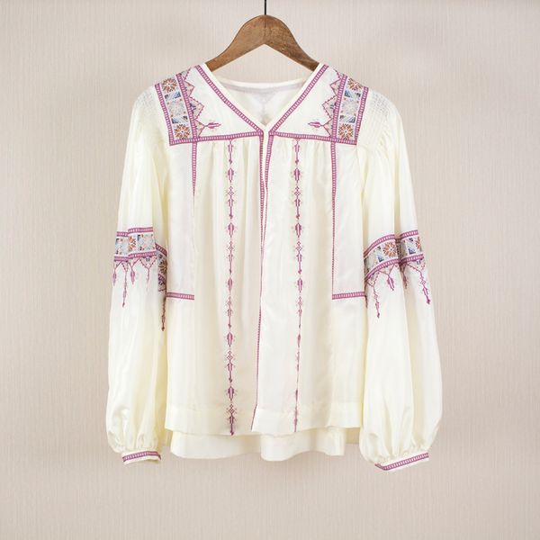 women's blouses & shirts woman silk blouse v-neck long sleeves embroidered fashion 2021, White
women's blouses & shirts woman silk blouse v-neck long sleeves embroidered fashion 2021, White