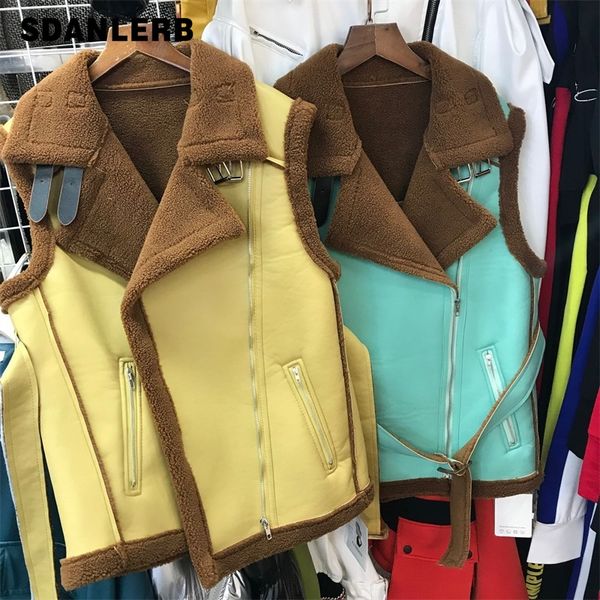 fur one piece sleeveless vest women's autumn and winter 2019 korean loose fit belt waist lamb fur coat chalecos para mujer, Black;white
fur one piece sleeveless vest women's autumn and winter 2019 korean loose fit belt waist lamb fur coat chalecos para mujer, Black;white