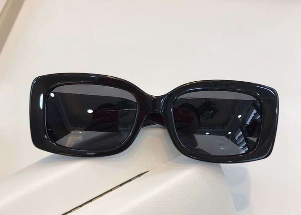black gold square sunglasses grey shaded 53mm women sunglasses glasses eyewear new with box, White;black
black gold square sunglasses grey shaded 53mm women sunglasses glasses eyewear new with box, White;black