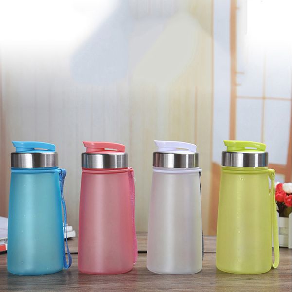 1pc 650ml plastic water bottle portable frosted leakproof sports drinking cup for running cycling hiking(blue
1pc 650ml plastic water bottle portable frosted leakproof sports drinking cup for running cycling hiking(blue