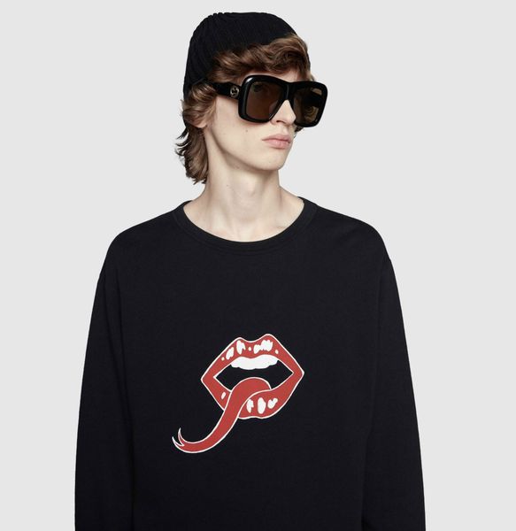 19FW Роскошный Европейский Crewneck Красный Шаблон Губы Мода Печати Логотип Шею Хлопок
19FW Роскошный Европейский Crewneck Красный Шаблон Губы Мода Печати Логотип Шею Хлопок