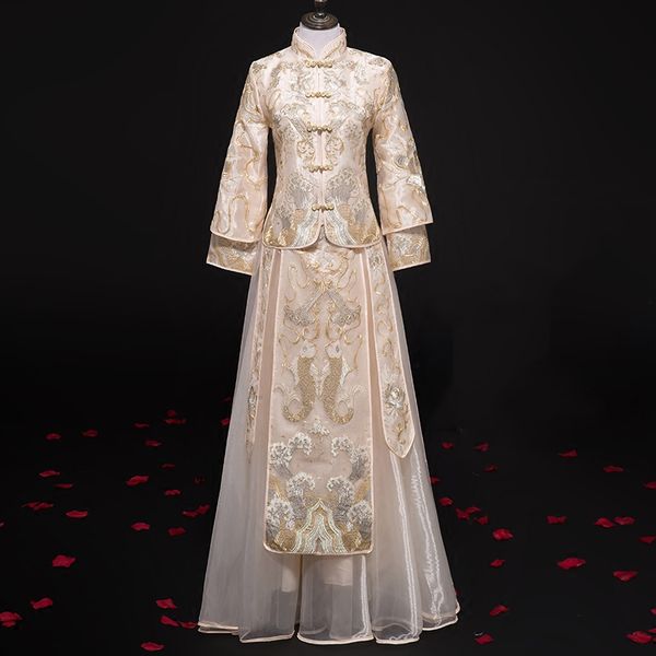 classic vestidos embroidery champagne bride wedding dress ancient women qipao mandarin collar noble cheongsam tang clothing, Red
classic vestidos embroidery champagne bride wedding dress ancient women qipao mandarin collar noble cheongsam tang clothing, Red