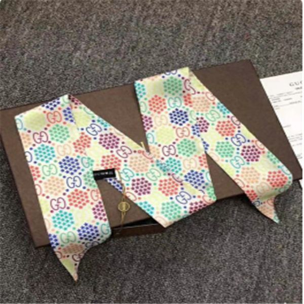 2020the latest selling brand luxury feel traditional old logo double-sided printing ribbon double-layer silk dual-purpose, Blue;gray
2020the latest selling brand luxury feel traditional old logo double-sided printing ribbon double-layer silk dual-purpose, Blue;gray