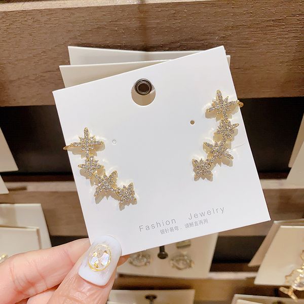 2020 new fashion arrival dangle earrings for woman crystal classic geometric star long female jewelry korean simple earrings, Silver
2020 new fashion arrival dangle earrings for woman crystal classic geometric star long female jewelry korean simple earrings, Silver