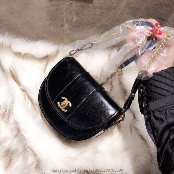 Women small shoulder bags genuine cow leather Europe fashion Casual Crossbody equisite hardware factory prices
Women small shoulder bags genuine cow leather Europe fashion Casual Crossbody equisite hardware factory prices