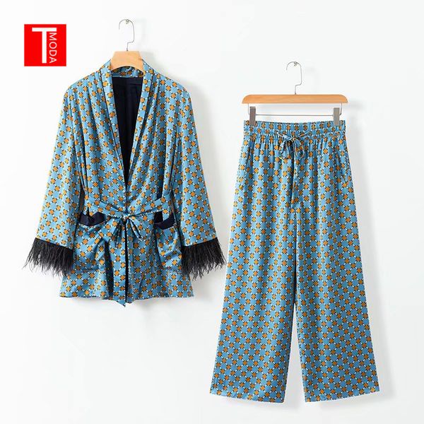 2020 spring jacket bow tie sashes pockets tassel decorate outerwear women loose kimono coat dot print wide leg pants 2 pcs sets, White
2020 spring jacket bow tie sashes pockets tassel decorate outerwear women loose kimono coat dot print wide leg pants 2 pcs sets, White