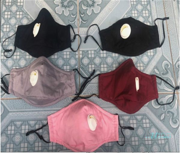 with one pm2.5 filter cotton masks breather valve face mask new dustproof protective masks reusable washable anti dust haze respirator d4707
with one pm2.5 filter cotton masks breather valve face mask new dustproof protective masks reusable washable anti dust haze respirator d4707