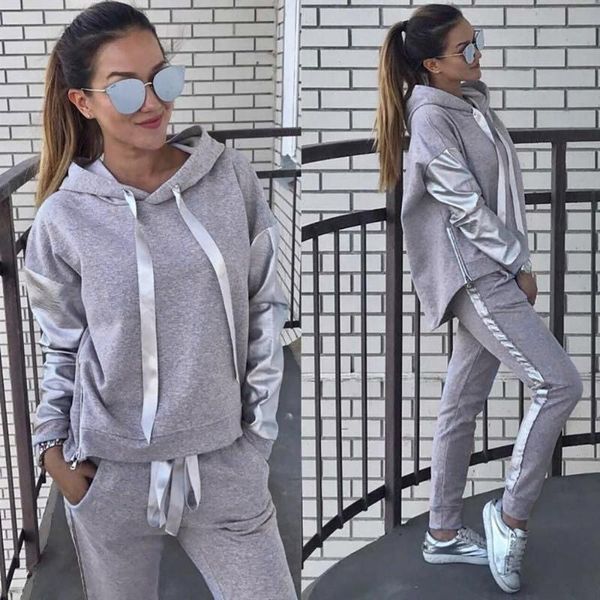 2pcs/set women sportswear suit casual trousers solid color hooded sweatshirt and pant tracksuit sport suit pullover sweatshirt, White;black
2pcs/set women sportswear suit casual trousers solid color hooded sweatshirt and pant tracksuit sport suit pullover sweatshirt, White;black