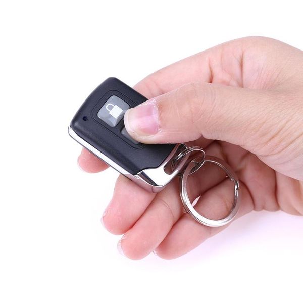 vodool 90 x 65 x 32mm central door lock keyless entry system with remote controls and set of wires for car auto universal
vodool 90 x 65 x 32mm central door lock keyless entry system with remote controls and set of wires for car auto universal