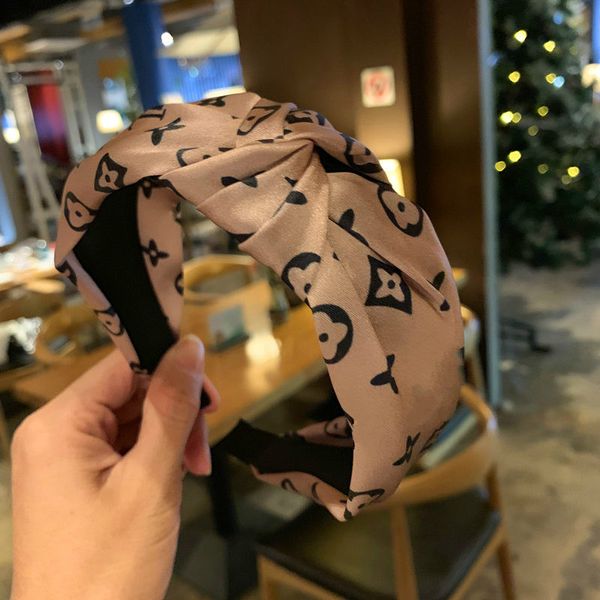 vintage headband flower knotted hair band for women fashion korean girls hair accessories fairy simple striped hairband, Pink
vintage headband flower knotted hair band for women fashion korean girls hair accessories fairy simple striped hairband, Pink