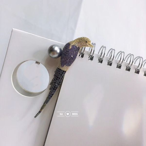 colorful cz stone bird brooch pins men women's copper bird brooches for suits dress banquet brooch gift, Gray
colorful cz stone bird brooch pins men women's copper bird brooches for suits dress banquet brooch gift, Gray