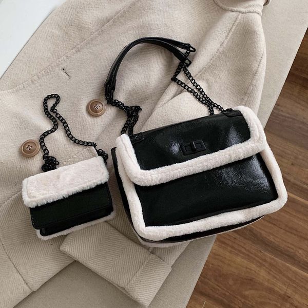 european fashion large crossbody bag 2019 winter new quality leather women's handbag lock chain shoulder messenger bag
european fashion large crossbody bag 2019 winter new quality leather women's handbag lock chain shoulder messenger bag