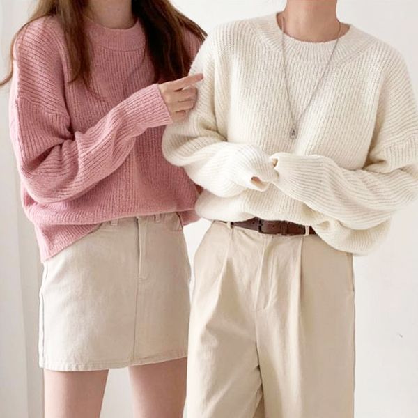 2019 new autumn winter women sweater pullover loose casual warm minimalist knitting elegant ladies solid sweater, White;black
2019 new autumn winter women sweater pullover loose casual warm minimalist knitting elegant ladies solid sweater, White;black