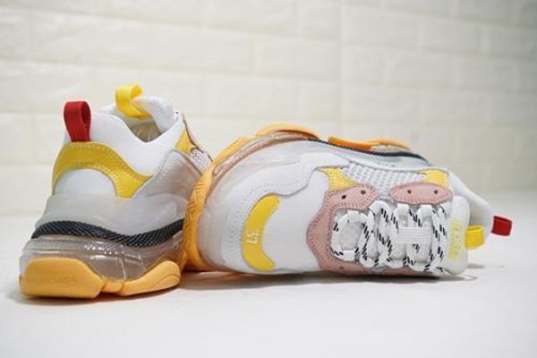 star with the new paris crystal bottom triple-s casual shoes shoes platform triple s sports men and womens vintage kanye grandpa trainer d09, Black
star with the new paris crystal bottom triple-s casual shoes shoes platform triple s sports men and womens vintage kanye grandpa trainer d09, Black