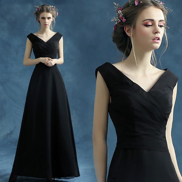 blue and white porcelain blue halter dress dinner toast the bride will perform in the long and short in front of wedding dress, White;black
blue and white porcelain blue halter dress dinner toast the bride will perform in the long and short in front of wedding dress, White;black