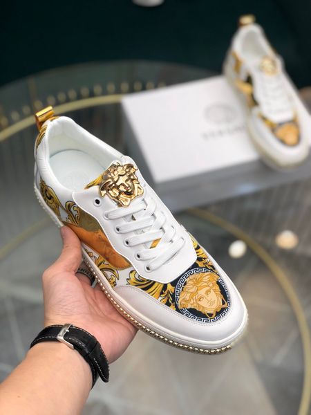 on dhl platform, casual retro basketball shoes, designer triple luxury men's shoes, sports red sandals, golden versace02, Black
on dhl platform, casual retro basketball shoes, designer triple luxury men's shoes, sports red sandals, golden versace02, Black