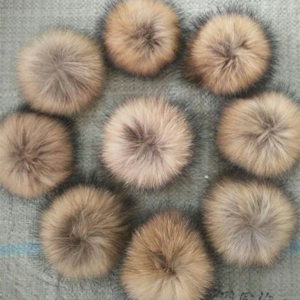size 12-13 cm wholesale handmade diy real natural fur pompom for hat women beanies cap fur pom pom tassels female winter caps
size 12-13 cm wholesale handmade diy real natural fur pompom for hat women beanies cap fur pom pom tassels female winter caps
