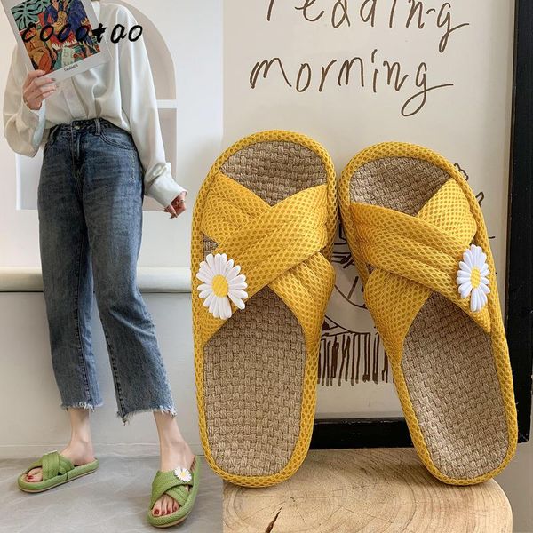 spring and autumn sandals and slippers ladies thick bottom summer home household couple indoor mute four seasons small daisies, Black
spring and autumn sandals and slippers ladies thick bottom summer home household couple indoor mute four seasons small daisies, Black
