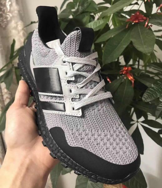 2019 Game of Thrones Ultra 4.0 Mens Running Shoes Men Women Targaryen Dragons Lannister Stark White Walkers UB 4.0 PK Trainer Sneakers
2019 Game of Thrones Ultra 4.0 Mens Running Shoes Men Women Targaryen Dragons Lannister Stark White Walkers UB 4.0 PK Trainer Sneakers